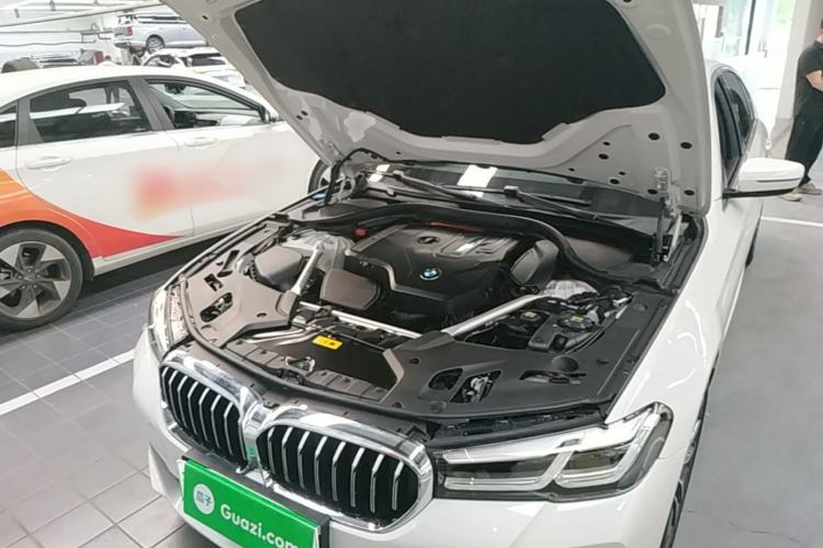 Used BMW 5 Series New Energy 2021 535Le Pioneer Edition M Sport Package Engine Bay