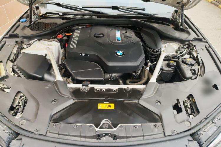 Used BMW 5 Series New Energy 2021 535Le M Sport Package Engine Bay