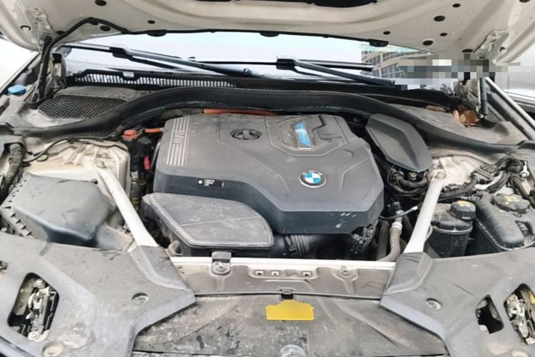 Used BMW 5 Series New Energy 2021 535Le Pioneer Edition M Sport Package Engine Bay