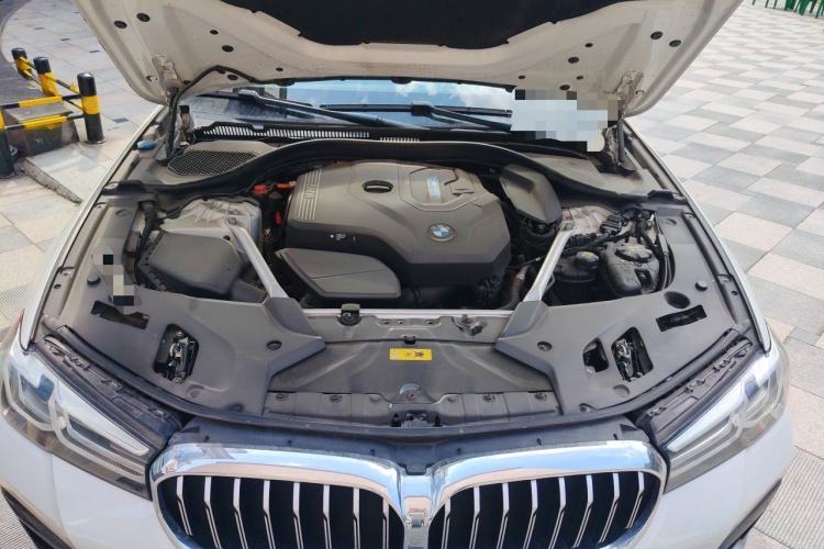 Used BMW 5 Series New Energy 2021 535Le M Sport Package Engine Bay