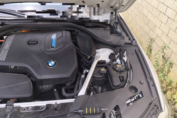 Used BMW 5 Series New Energy 2021 Restyled 535Le Pioneer Edition M Sport Package Engine Bay Left