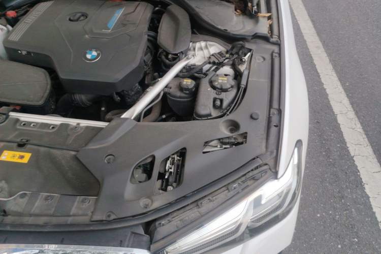 Used BMW 5 Series New Energy 2021 Restyled 535Le M Sport Package Engine Bay Left
