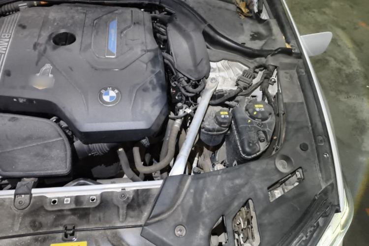 Used BMW 5 Series New Energy 2021 535Le M Sport Package Engine Bay Left