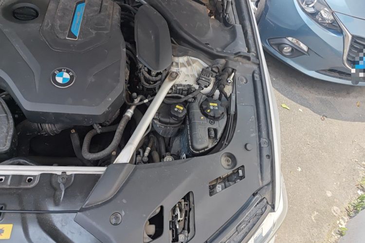 Used BMW 5 Series New Energy 2021 535Le M Sport Package Engine Bay Left