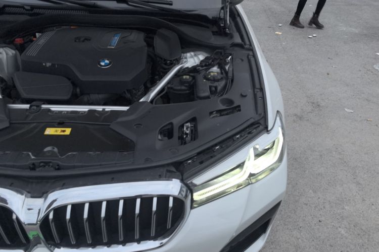 Used BMW 5 Series New Energy 2021 535Le Pioneer Edition M Sport Package Engine Bay Left