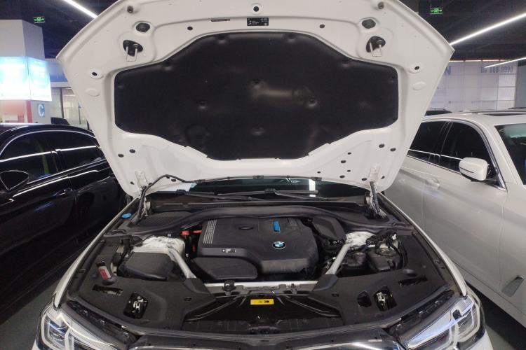 Used BMW 5 Series New Energy 2021 535Le M Sport Package Engine Bay