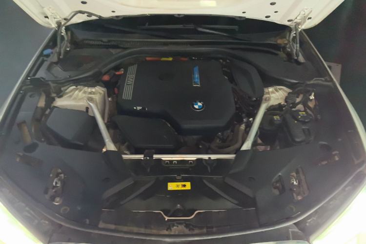 Used BMW 5 Series New Energy 2021 535Le M Sport Package Engine Bay