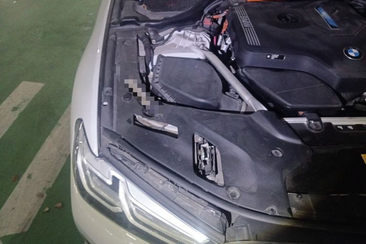 Used BMW 5 Series New Energy 2021 Updated 535Le Luxury Package Engine Bay Right