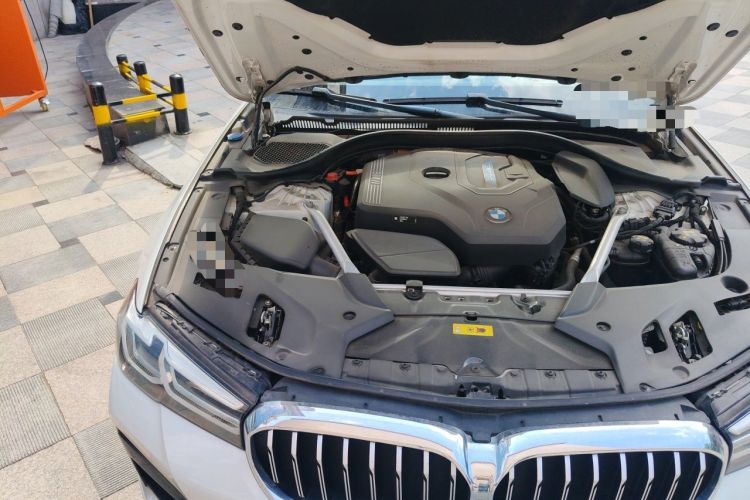 Used BMW 5 Series New Energy 2021 535Le M Sport Package Engine Bay Right