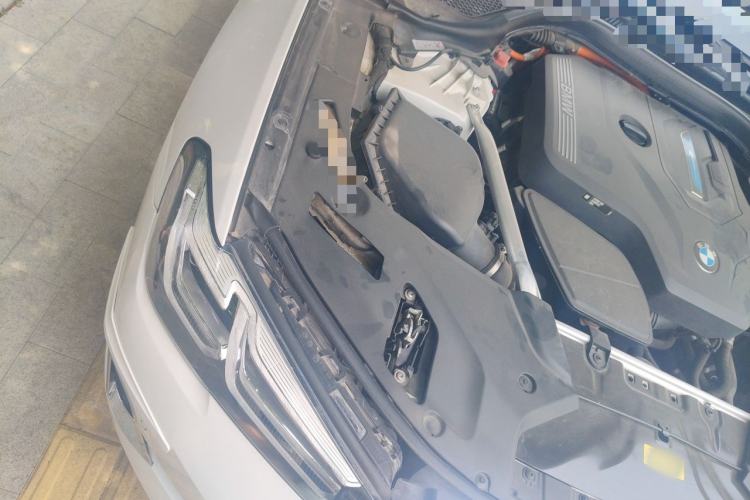Used BMW 5 Series New Energy 2021 535Le Luxury Package Engine Bay Right
