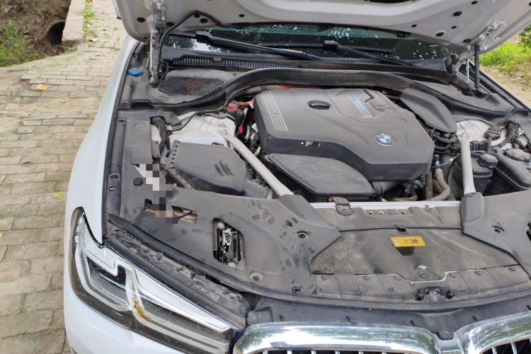 Used BMW 5 Series New Energy 2021 535Le Luxury Package Engine Bay Right