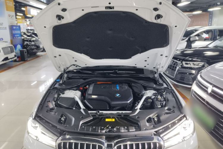 Used BMW 5 Series New Energy 2021 Restyled 535Le M Sport Package Engine Bay