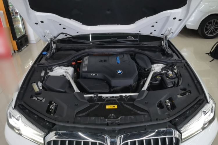Used BMW 5 Series New Energy 2021 535Le Luxury Package Engine Bay