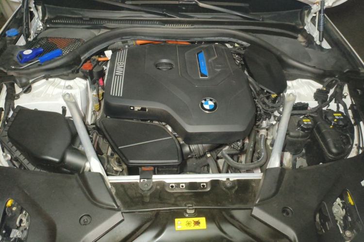 Used BMW 5 Series New Energy 2021 535Le Pioneer Edition M Sport Package Engine Bay