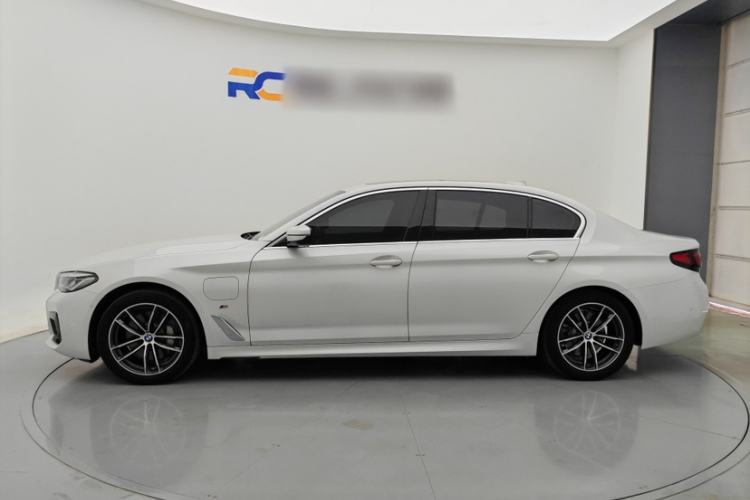 Used BMW 5 Series New Energy 2021 535Le Pioneer Edition M Sport Package Exterior 3