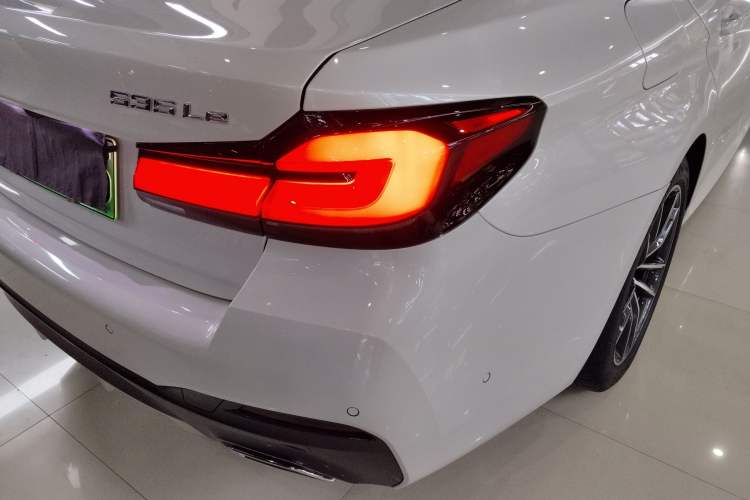 Used BMW 5 Series New Energy 2021 Restyled 535Le M Sport Package Exterior 3