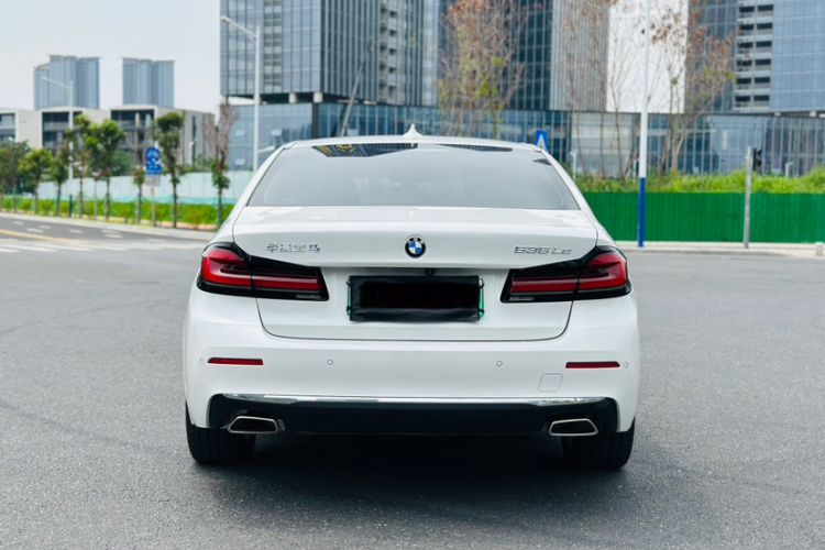 Used BMW 5 Series New Energy 2021 535Le Luxury Package Exterior 3