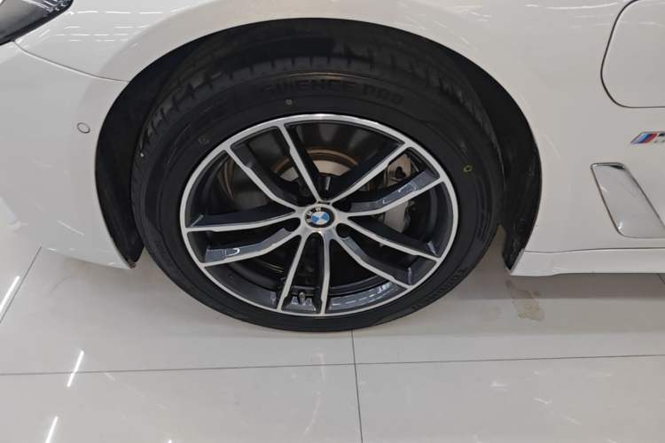 Used BMW 5 Series New Energy 2021 535Le Pioneer Edition M Sport Package Exterior 4