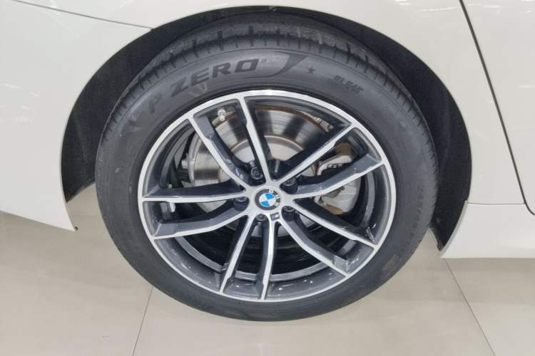 Used BMW 5 Series New Energy 2021 Restyled 535Le M Sport Package Exterior 5