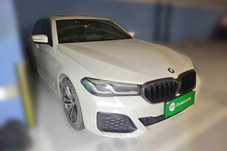 Used BMW 5 Series New Energy 2021 Restyled 535Le Pioneer Edition M Sport Package Front Right 45 Deg