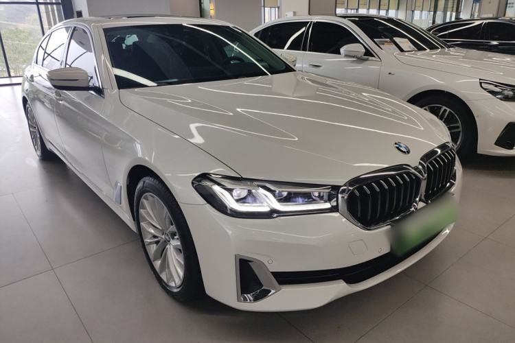 Used BMW 5 Series New Energy 2021 Updated 535Le Luxury Package Front Right 45 Deg