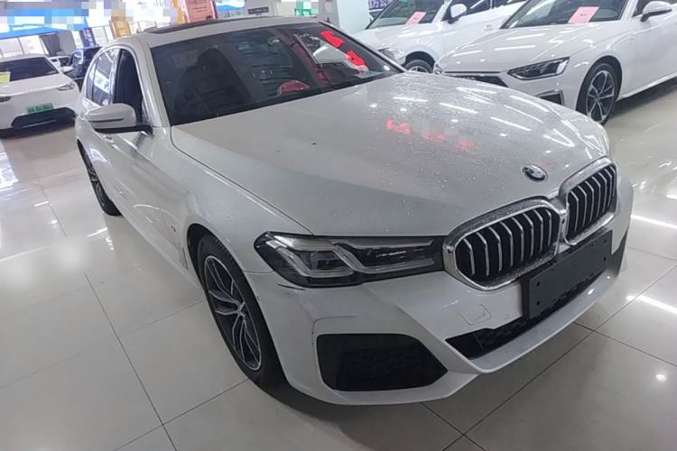 Used BMW 5 Series New Energy 2021 535Le M Sport Package Front Right 45 Deg