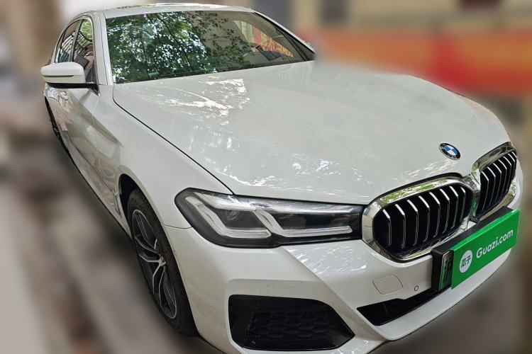 Used BMW 5 Series New Energy 2021 535Le M Sport Package Front Right 45 Deg