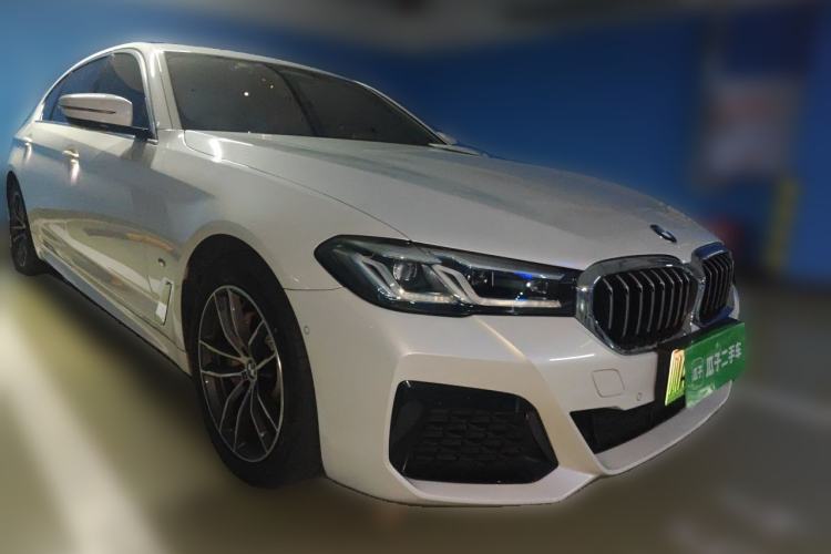 Used BMW 5 Series New Energy 2021 535Le Pioneer Edition M Sport Package Front Right 45 Deg