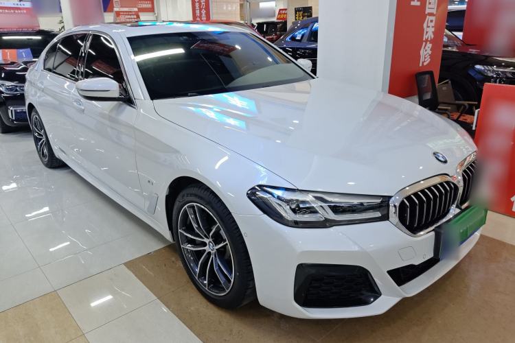 Used BMW 5 Series New Energy 2021 535Le Pioneer Edition M Sport Package Front Right 45 Deg