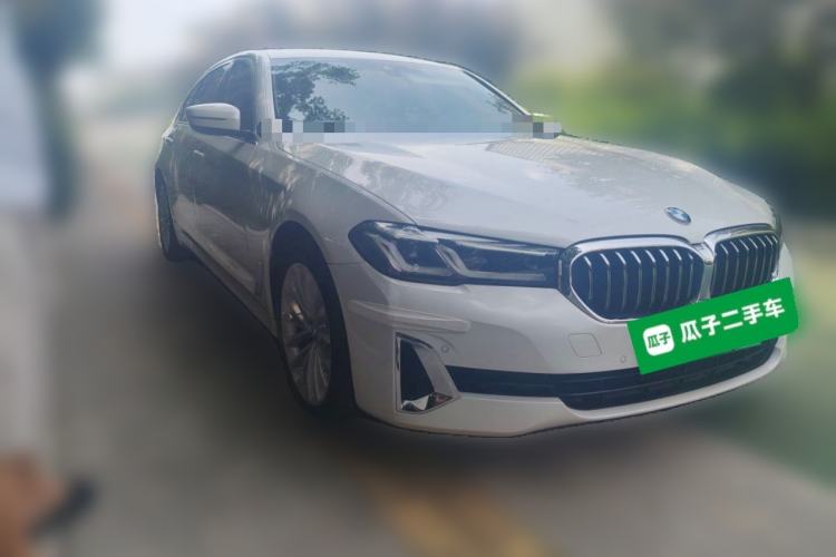 Used BMW 5 Series New Energy 2021 535Le Luxury Package Front Right 45 Deg