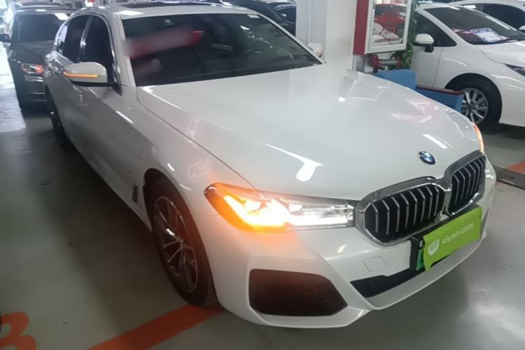 Used BMW 5 Series New Energy 2021 535Le M Sport Package Front Right 45 Deg