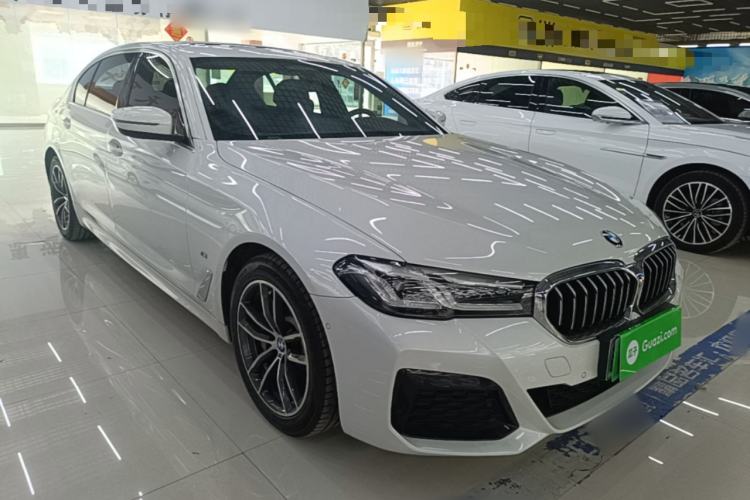 Used BMW 5 Series New Energy 2021 535Le Pioneer Edition M Sport Package Front Right 45 Deg