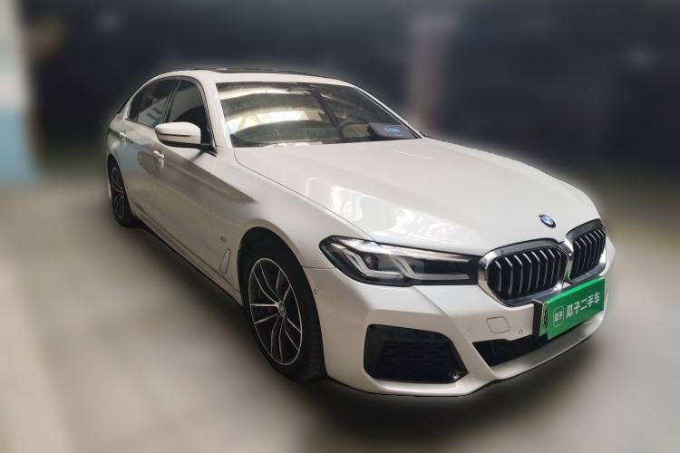 Used BMW 5 Series New Energy 2021 535Le Pioneer Edition M Sport Package Front Right 45 Deg