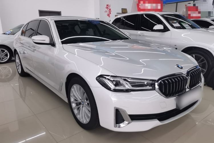 Used BMW 5 Series New Energy 2021 535Le Luxury Package Front Right 45 Deg