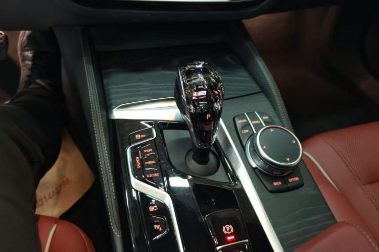 Used BMW 5 Series New Energy 2021 Restyled 535Le M Sport Package Gear Lever