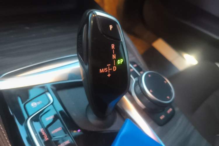 Used BMW 5 Series New Energy 2021 535Le M Sport Package Gear Lever