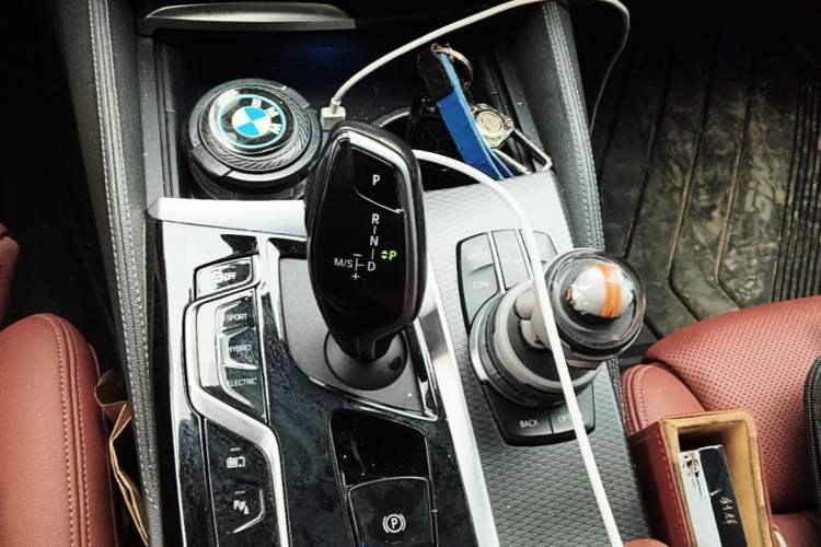 Used BMW 5 Series New Energy 2021 535Le Pioneer Edition M Sport Package Gear Lever