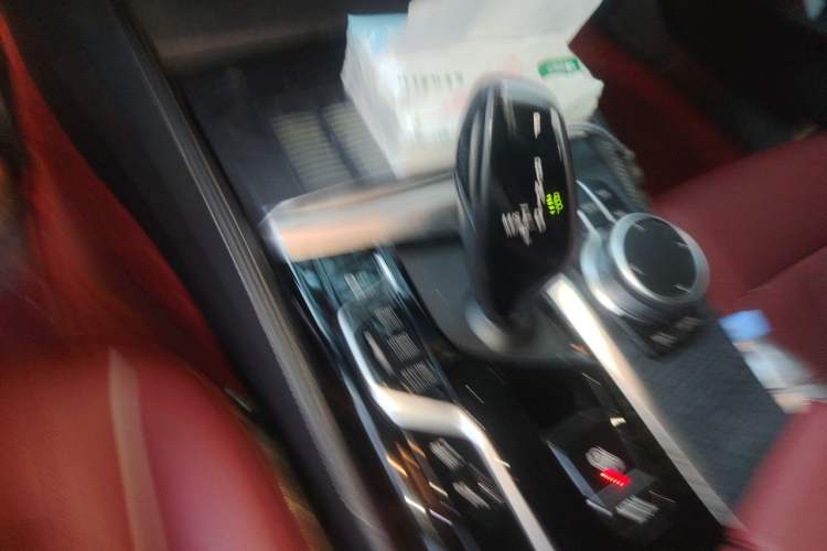 Used BMW 5 Series New Energy 2021 Restyled 535Le M Sport Package Gear Lever