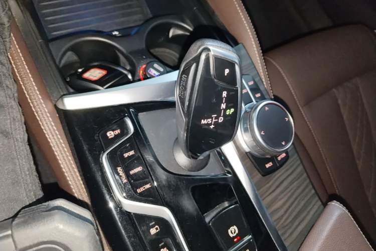 Used BMW 5 Series New Energy 2021 Updated 535Le Luxury Package Gear Lever