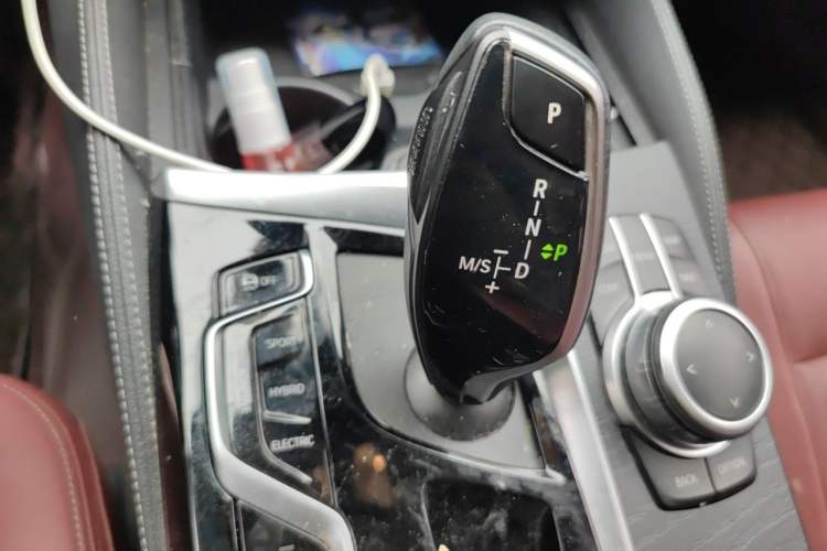 Used BMW 5 Series New Energy 2021 535Le M Sport Package Gear Lever