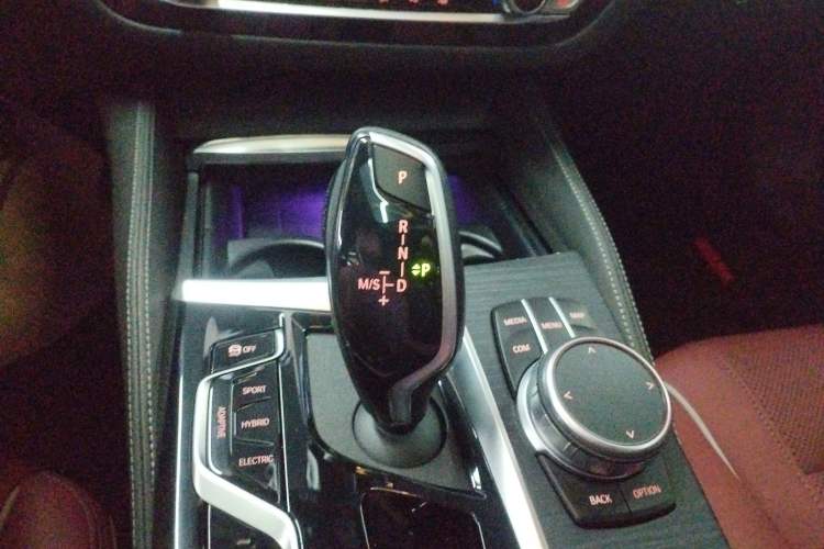 Used BMW 5 Series New Energy 2021 535Le M Sport Package Gear Lever