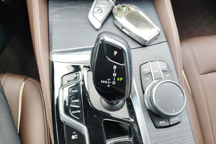 Used BMW 5 Series New Energy 2021 535Le M Sport Package Gear Lever