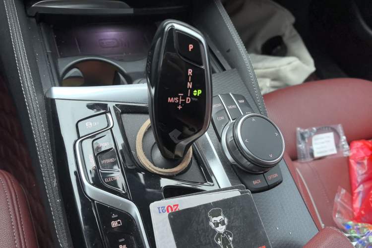 Used BMW 5 Series New Energy 2021 535Le Pioneer Edition M Sport Package Gear Lever