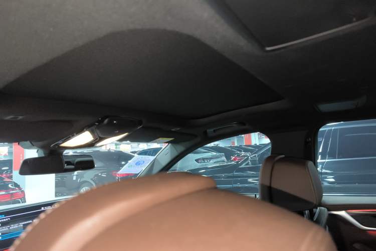 Used BMW 5 Series New Energy 2021 Restyled 535Le Pioneer Edition M Sport Package Headliner