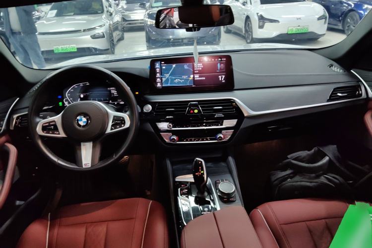 Used BMW 5 Series New Energy 2021 535Le M Sport Package Interior 2