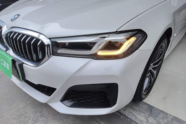 Used BMW 5 Series New Energy 2021 535Le Pioneer Edition M Sport Package Left Front Headlight
