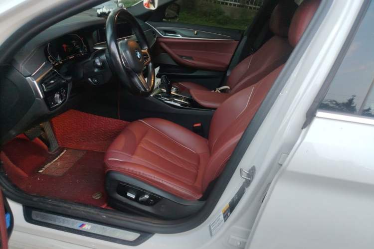 Used BMW 5 Series New Energy 2021 Restyled 535Le M Sport Package Left Front Seat
