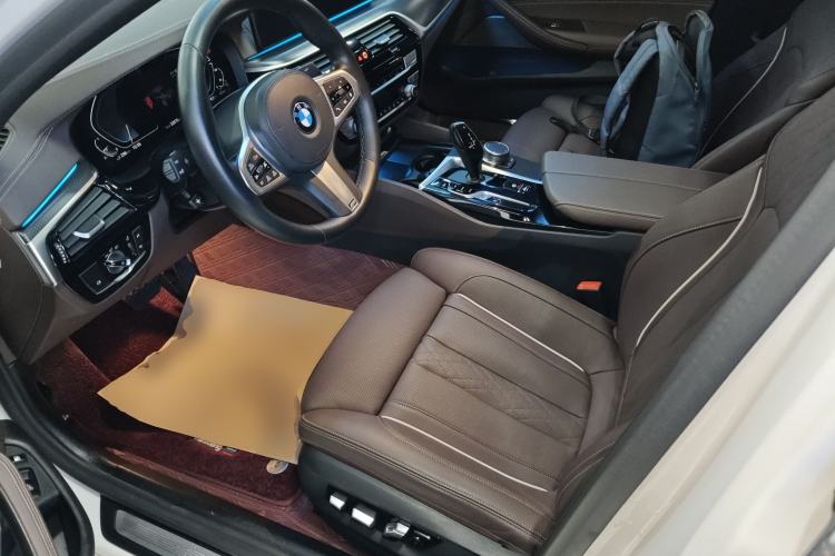 Used BMW 5 Series New Energy 2021 535Le Pioneer Edition M Sport Package Left Front Seat