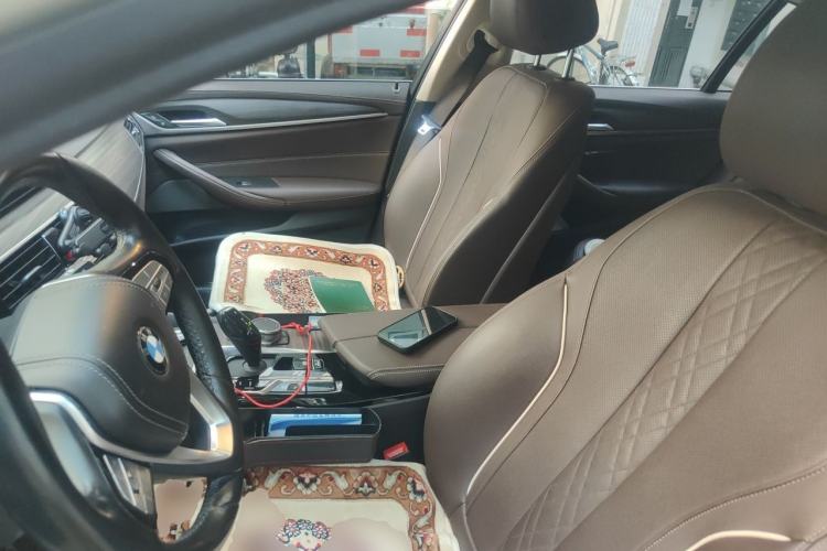 Used BMW 5 Series New Energy 2021 535Le Luxury Package Left Front Seat
