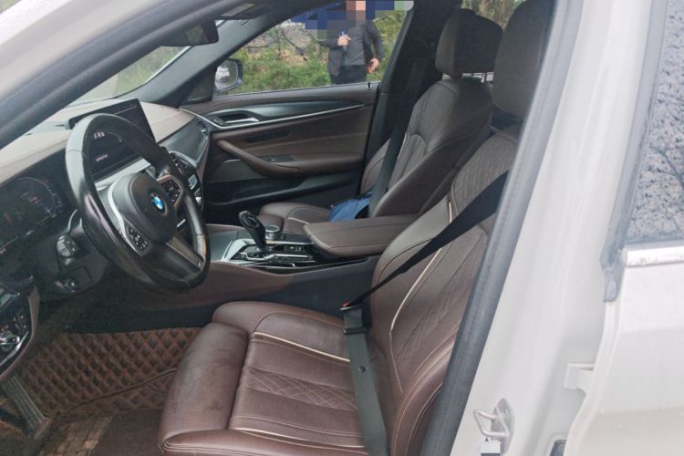 Used BMW 5 Series New Energy 2021 Restyled 535Le Pioneer Edition M Sport Package Left Front Seat